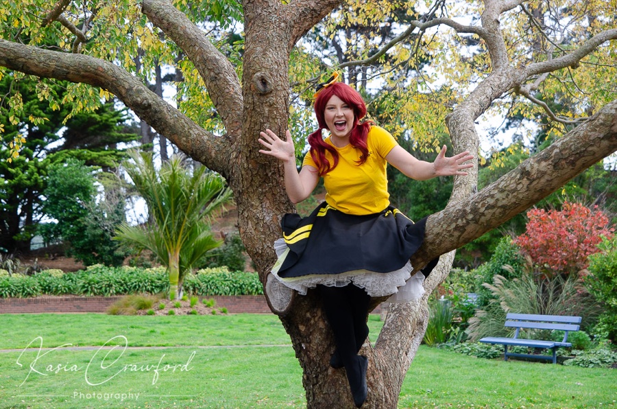 Yellow Wiggle-inspired character entertainer for toddler parties in New Zealand