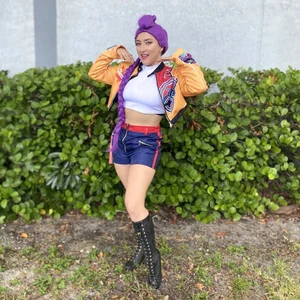 Rumi from K-Pop Demon Hunters character entertainer for NZ kids parties